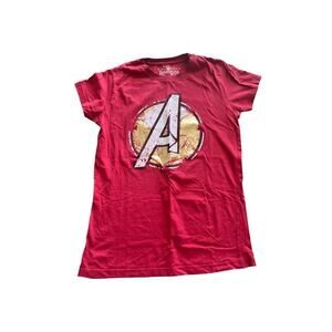 Universal‎ Studios Red Marvel Avengers T-Shirt Size XL-Kids/Teen